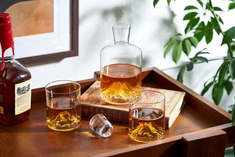 Pacific Northwest Mountain Themed Crystal Tumblers - Set of 2 (Viski)