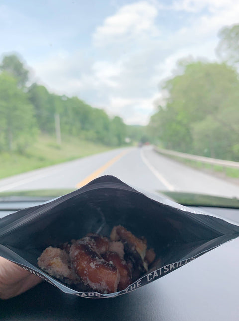 Berries + Cream Pretzel Bites (Outsiders Kitchen)