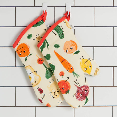 Funny Food Oven Mitt (Danica Jubilee)