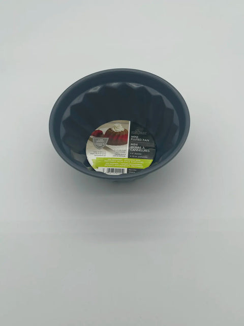 Mini Fluted Pan (Fox Run)