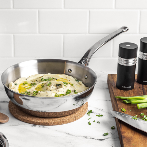 AFFINITY 5-ply Stainless Steel Rounded Sauté Pan 1.9Q (De Buyer)