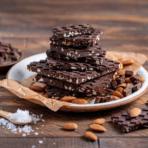 Sea Salt Almond 72 Dark (4oz) (Robinson Confections)