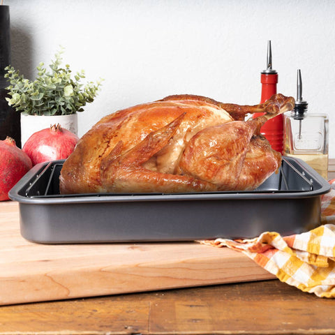 Nonstick Carbon Steel Roasting Pan with V-Style Rack (Lexi Home)