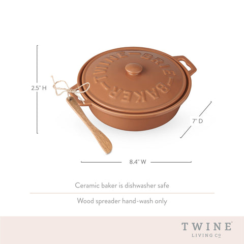 Terra Cotta Brie Baker with Wood Spreader (Twine)