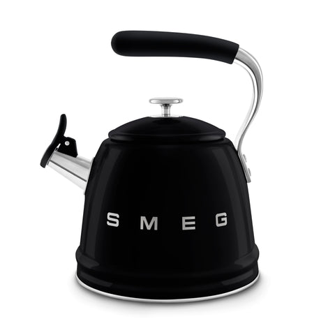 Whistling Kettle (Smeg)