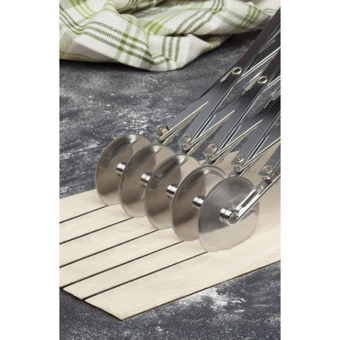 Cousin Daniele's ExPandable Dough Cutter (Fantes)