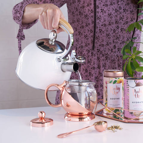 Presley Classic Whistling Tea Kettle - 70oz - White (Pinky Up)