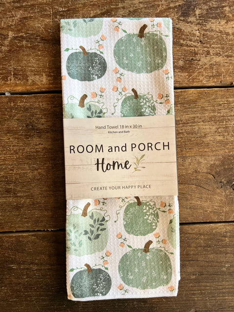 Sage Pumpkins Tea/Hand Towel (ROOM and PORCH)