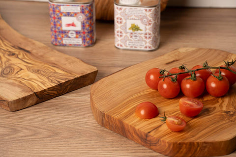 Italian Olivewood Charcuterie and Cheese Board - Rope Handle (Verve Culture)