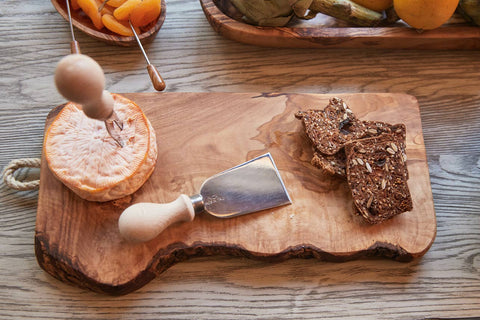Italian Olivewood Charcuterie and Cheese Board - Rope Handle (Verve Culture)