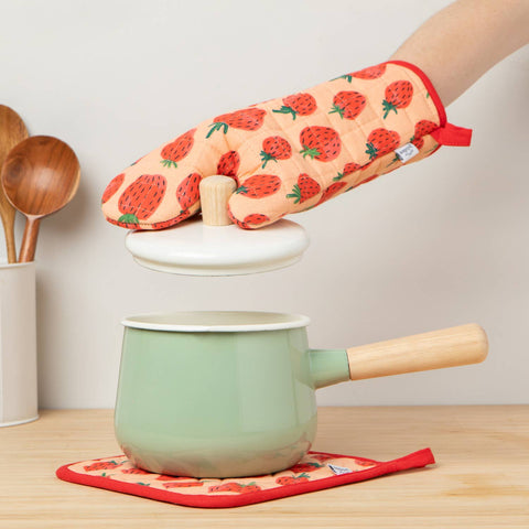 Berry Sweet Oven Mitt (Danica)