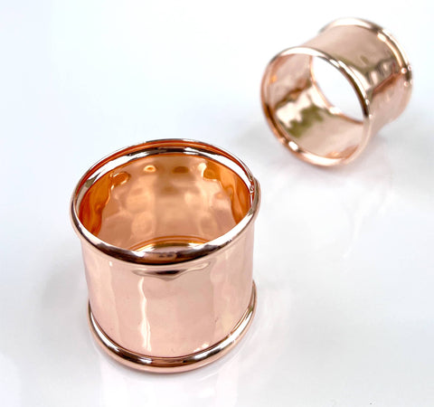 Shiny Copper Hammered Metal Napkin Ring Holder (Fennco Styles)