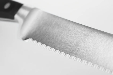 Classic 9" Precision Double-Serrated Bread Knife (Wusthof)