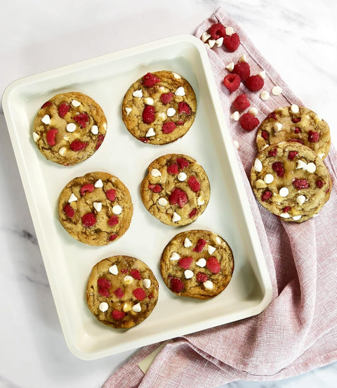 Nonstick Ceramic Quarter Sheet Baking Pan Color Vanilla (Kitchen Gear)