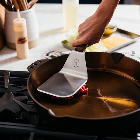 Mighty Spatula (Smithey)