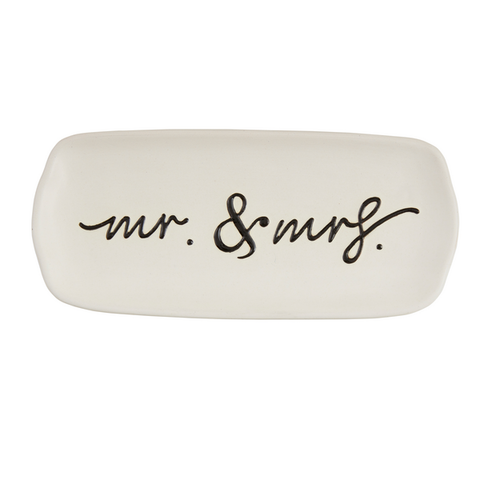 Mr. and Mrs. Dish (MudPie)
