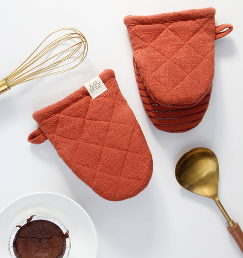 Monaco Printed Silicone Mini Mitt: Sierra (KAF Home)