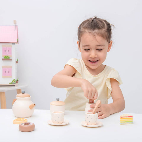 Wooden Tea Set (New Classic Toys)