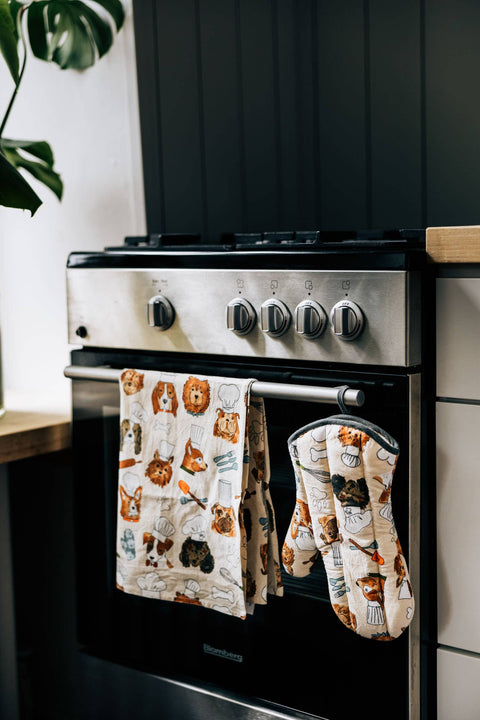 Dog Chefs Oven Mitt (Ten Thousand Villages)