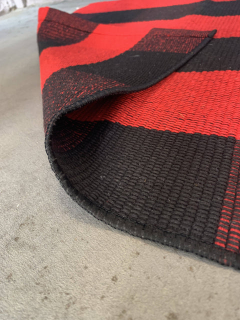 Red and Black Woven Buffalo Plaid Entry Rug (Nickel Designs)